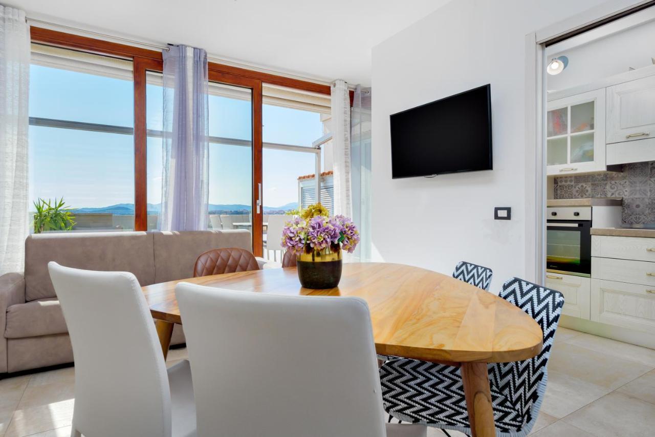 Window On The Sea Appartement Olbia Buitenkant foto